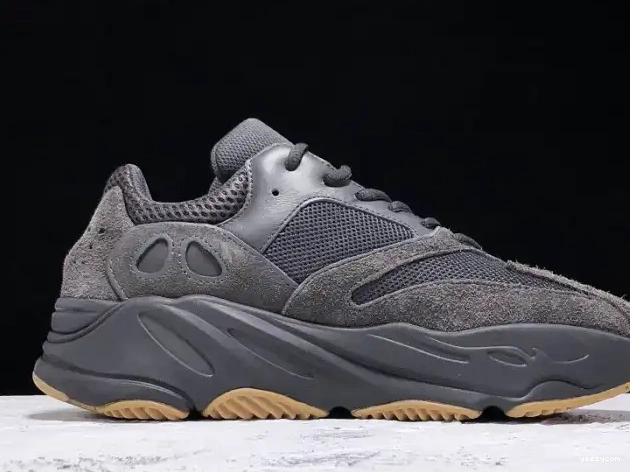 FV5304 Yeezy 700 Boost Utility Black Adidas 0701